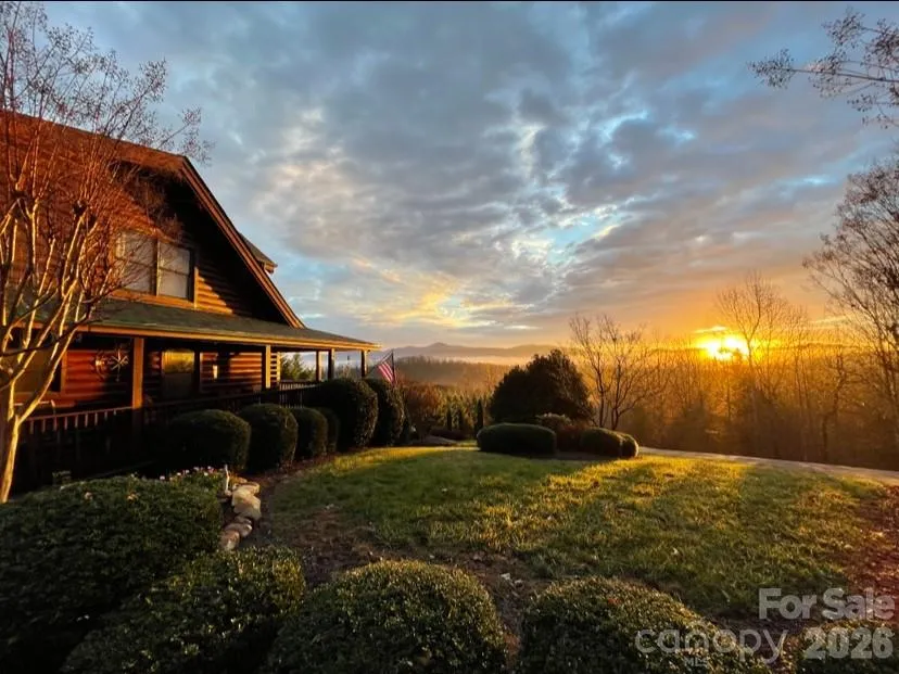 202 Panorama Drive Nebo, NC 28761