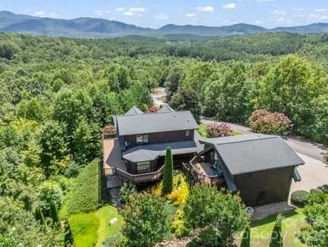 202 Panorama Drive Nebo, NC 28761