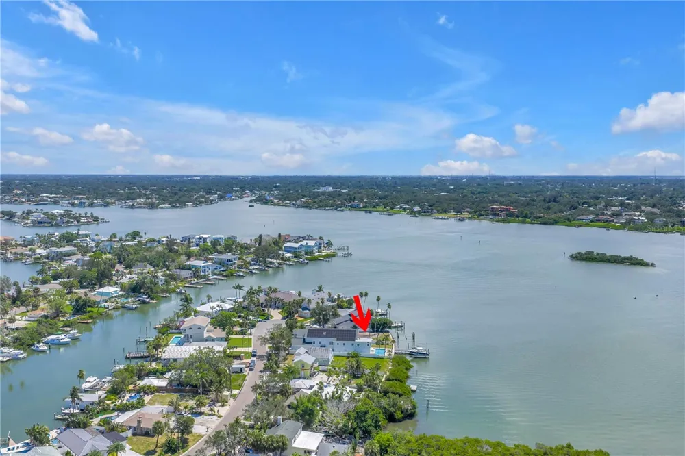 315 10TH AVENUE Indian Rocks Beach, FL 33785