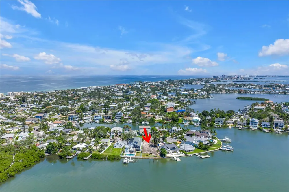 315 10TH AVENUE Indian Rocks Beach, FL 33785