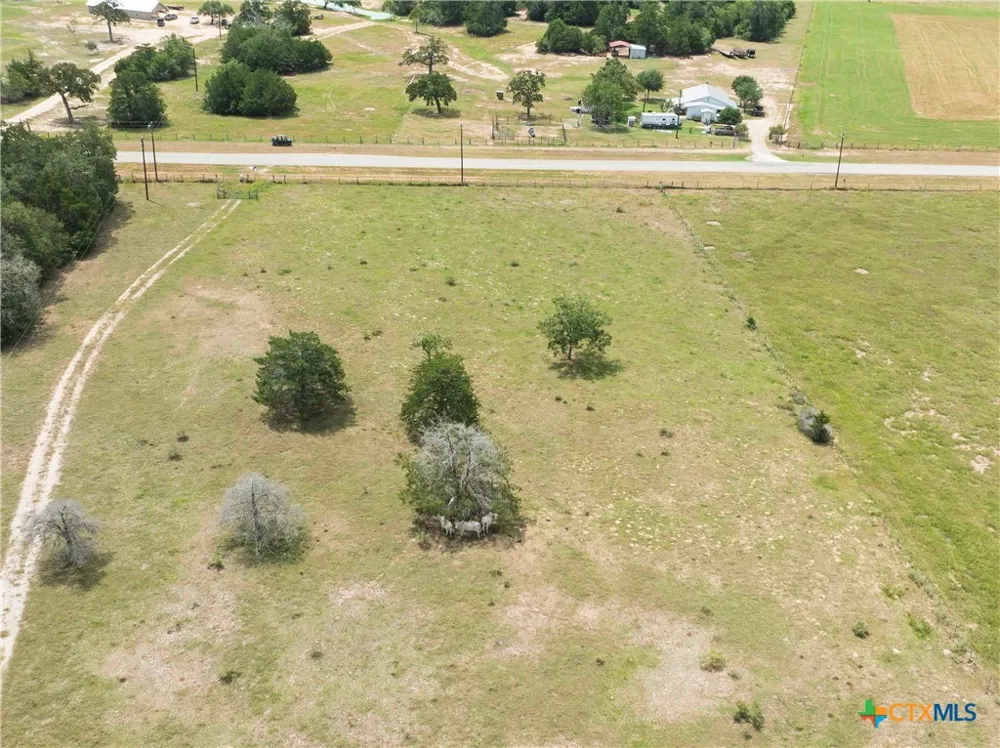Fm 2314 Hallettsville, TX 77964