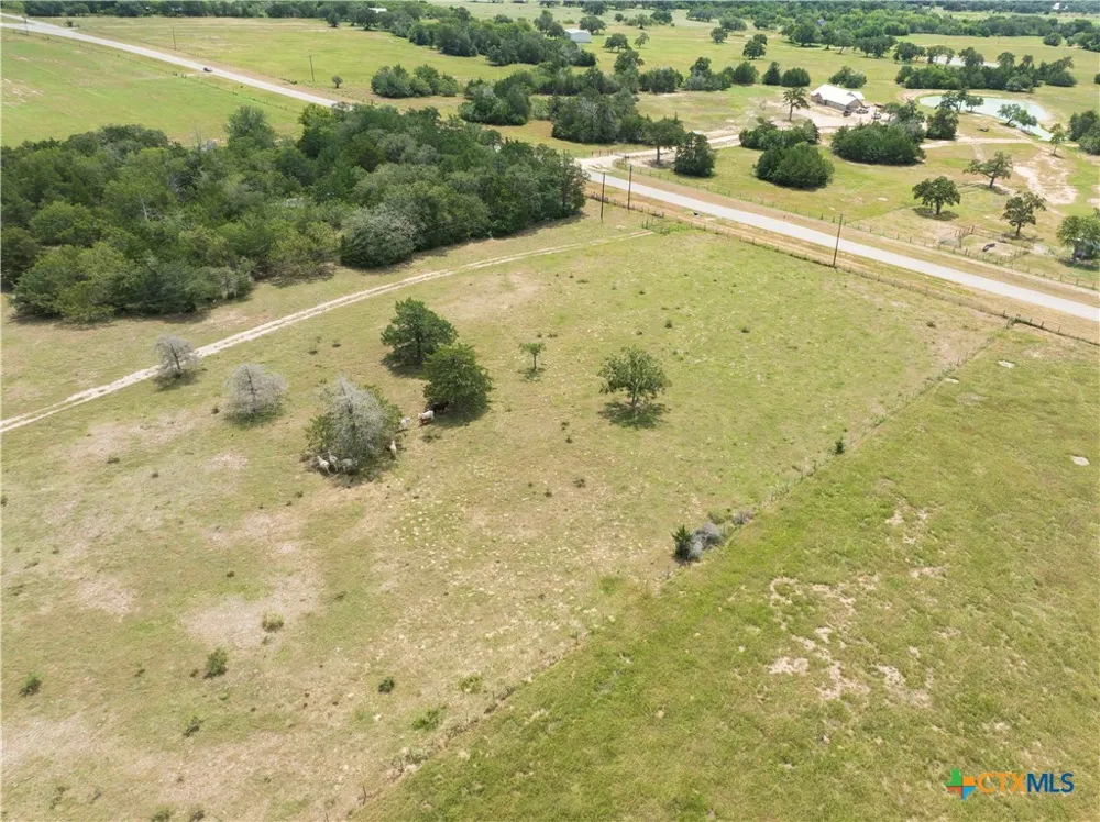 Fm 2314 Hallettsville, TX 77964
