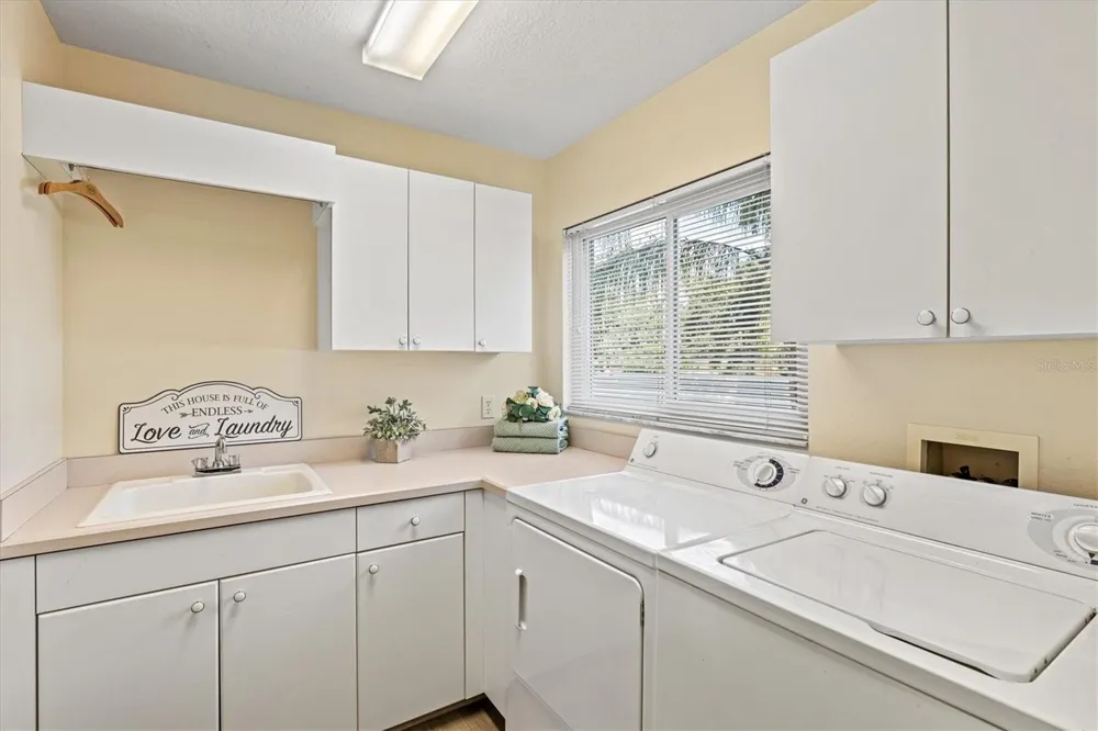 5128 18TH LANE E Bradenton, FL 34203