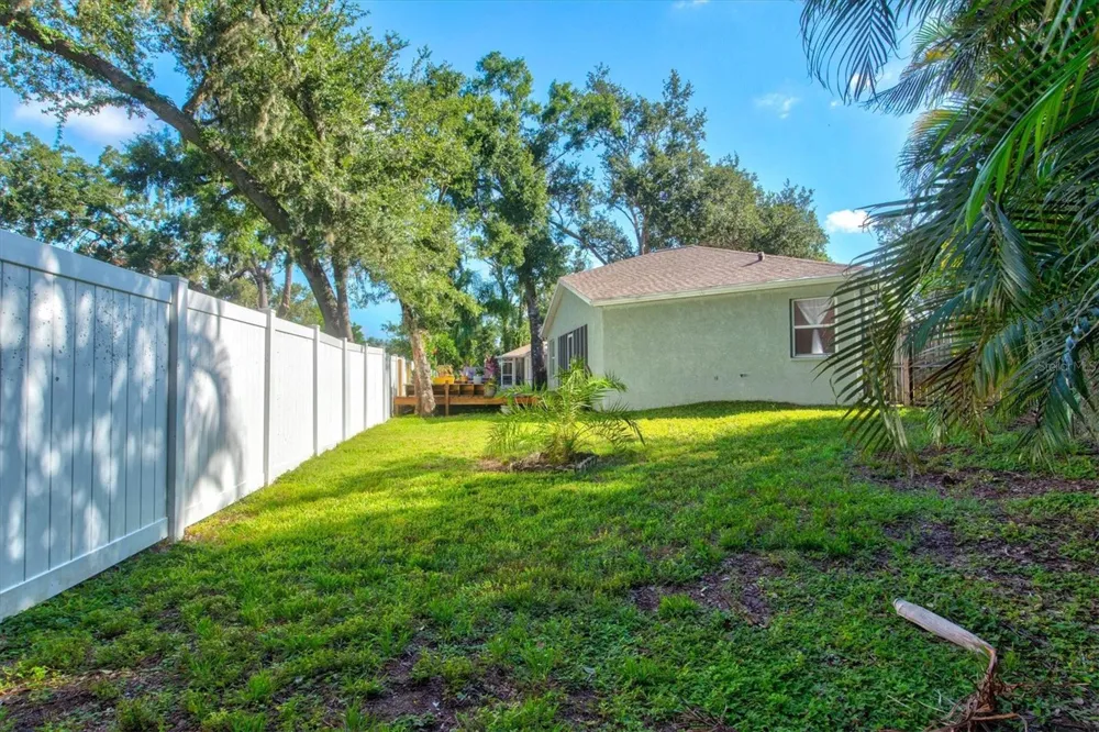 5128 18TH LANE E Bradenton, FL 34203