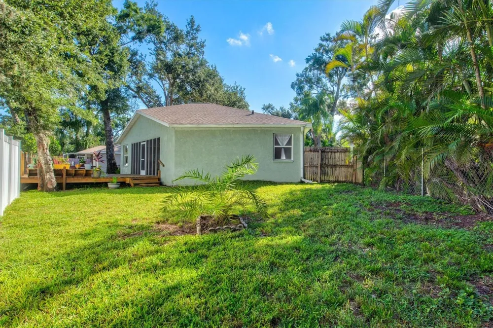 5128 18TH LANE E Bradenton, FL 34203