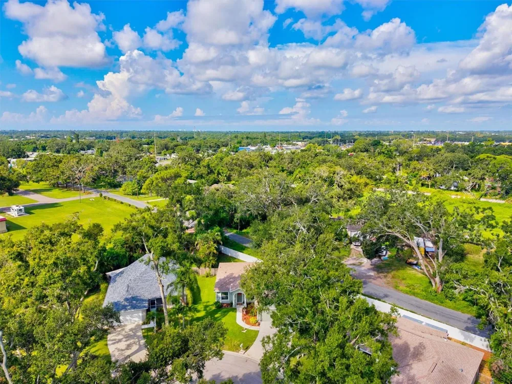5128 18TH LANE E Bradenton, FL 34203