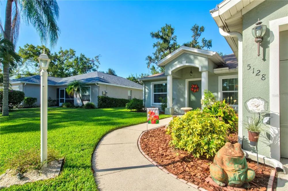 5128 18TH LANE E Bradenton, FL 34203