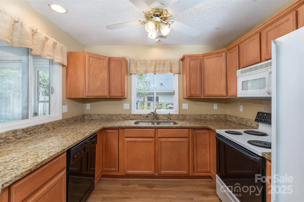 7 Silver Place Black Mountain, NC 28711