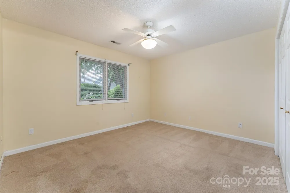 7 Silver Place Black Mountain, NC 28711
