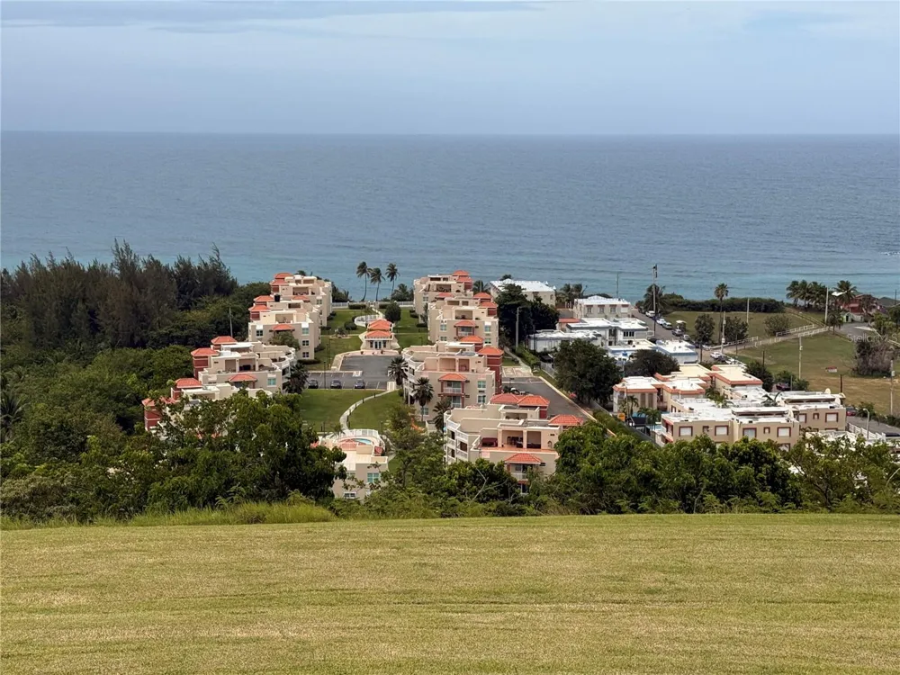 665 AQUAMARINA Isabela, PR 00662