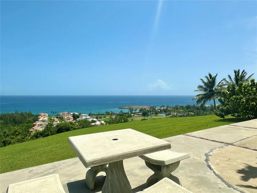 665 AQUAMARINA Isabela, PR 00662