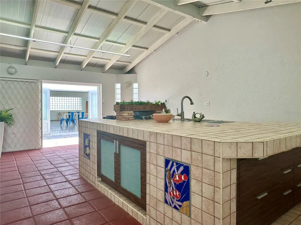665 AQUAMARINA Isabela, PR 00662
