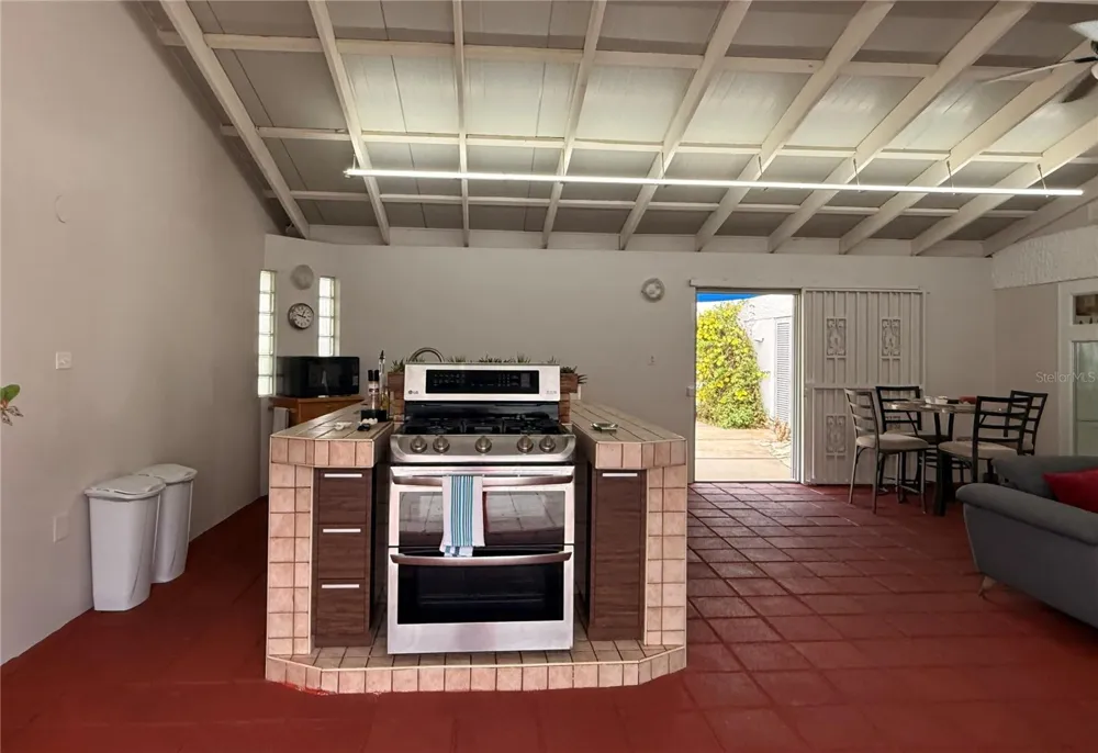 665 AQUAMARINA Isabela, PR 00662