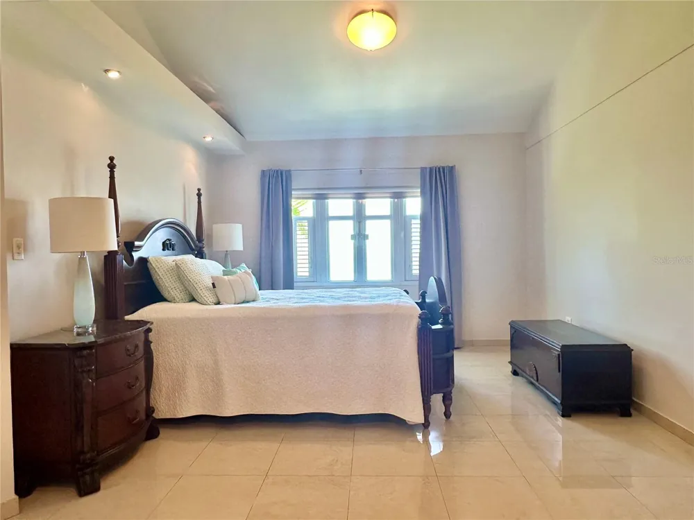 665 AQUAMARINA Isabela, PR 00662
