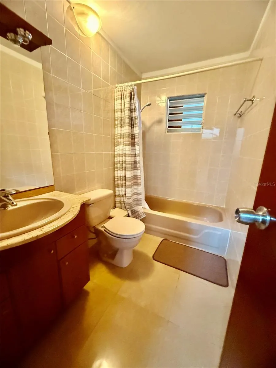 665 AQUAMARINA Isabela, PR 00662