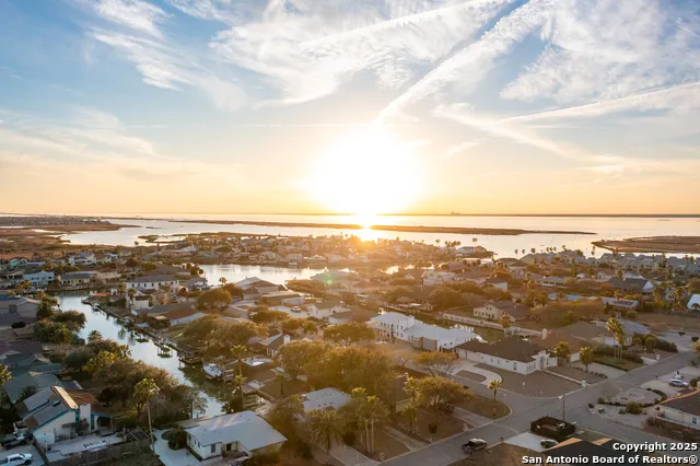 13907 Sea Horse Ave Corpus Christi, TX 78418