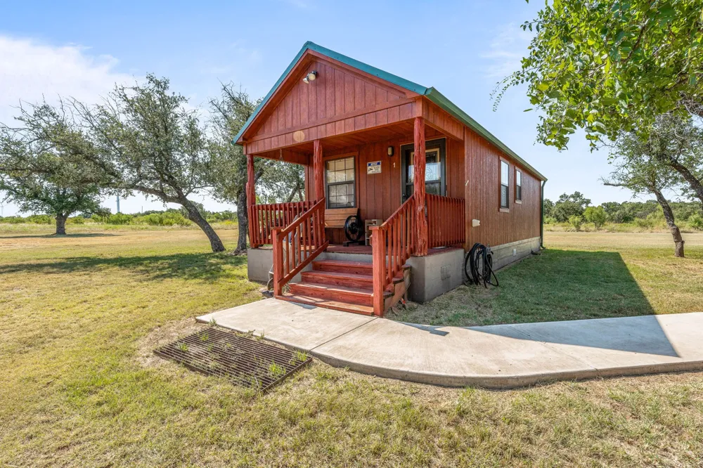 1712 Wells East Road W Newcastle, TX 76372