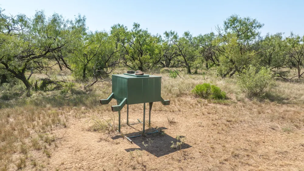 1712 Wells East Road W Newcastle, TX 76372