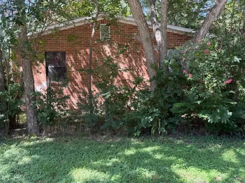 413 SW 1st Street