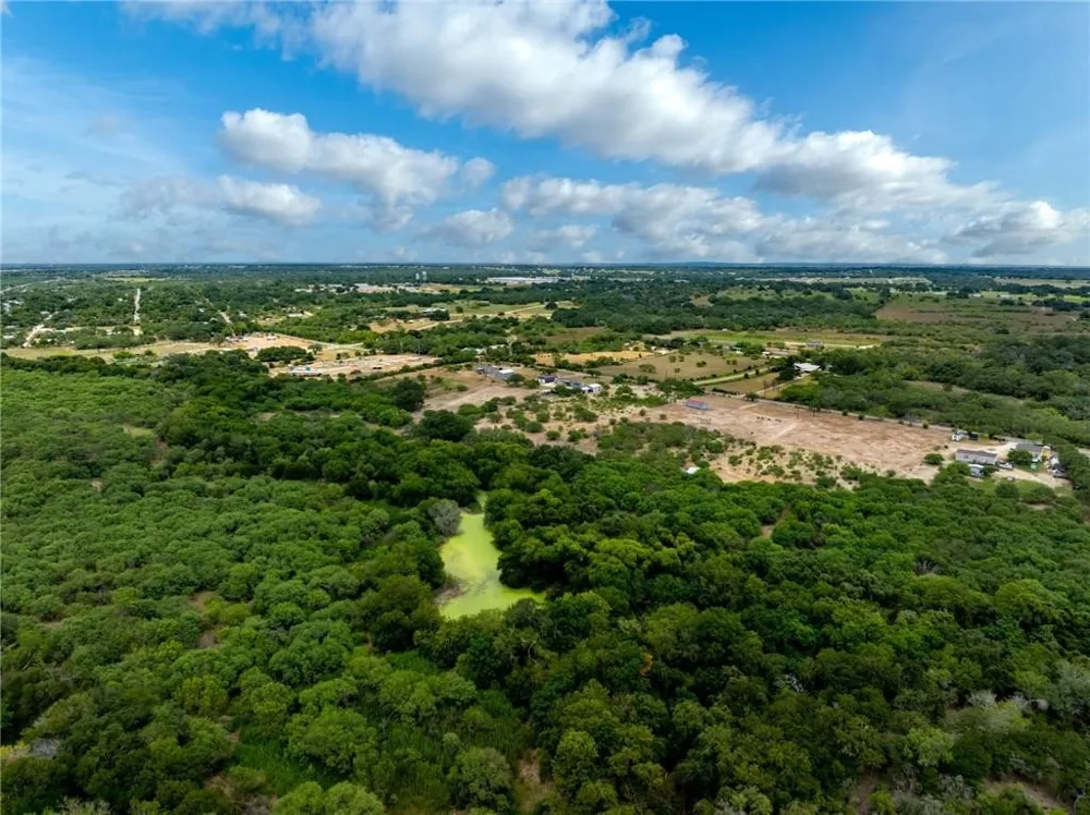1249 CR 772 Natalia, TX 78059
