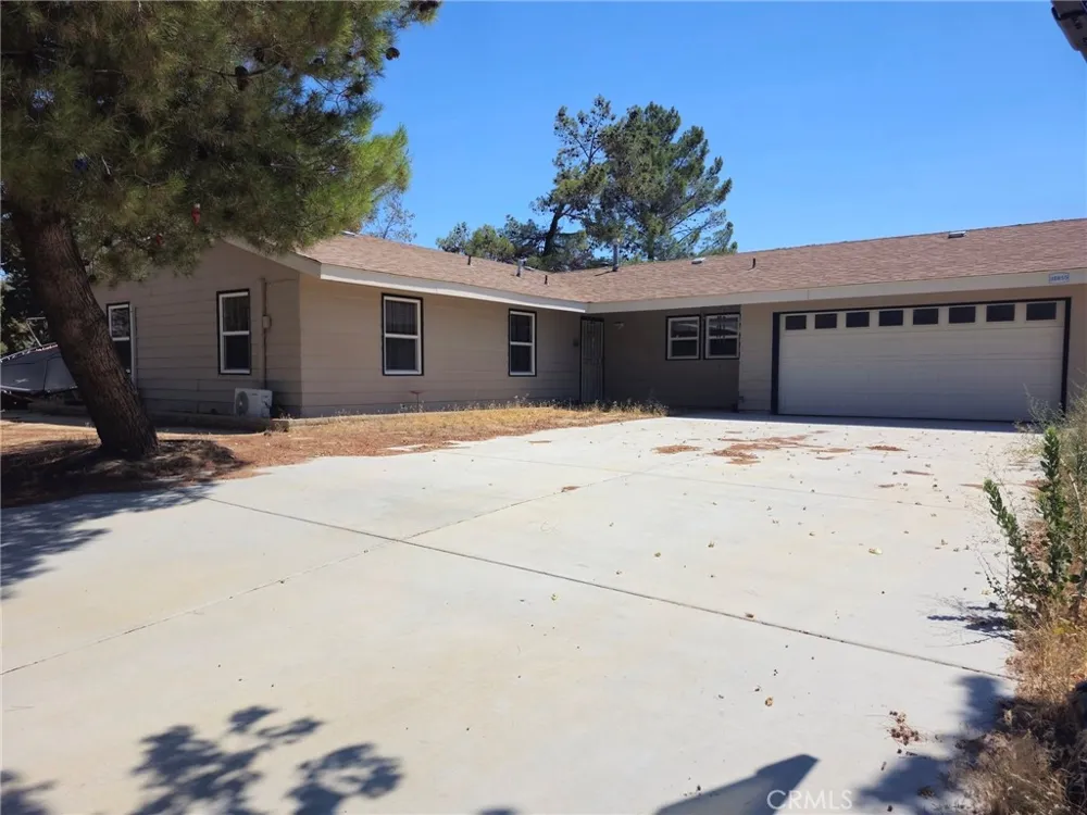 38855 Howard Road Anza, CA 92539