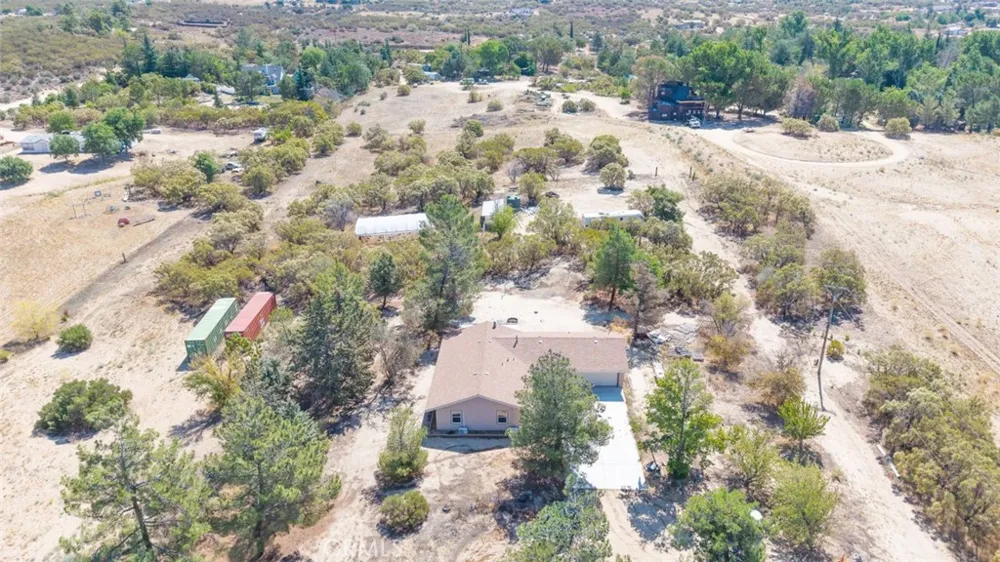 38855 Howard Road Anza, CA 92539