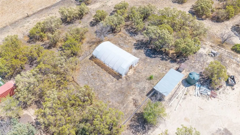 38855 Howard Road Anza, CA 92539