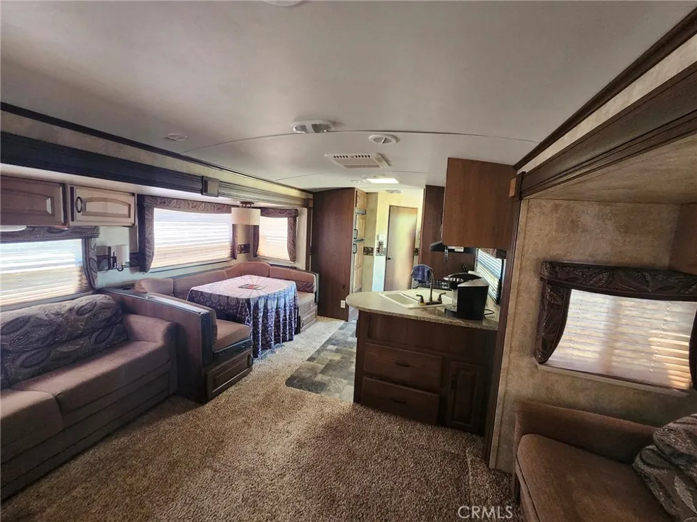 38855 Howard Road Anza, CA 92539