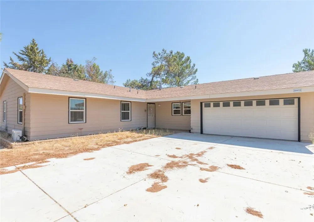 38855 Howard Road Anza, CA 92539