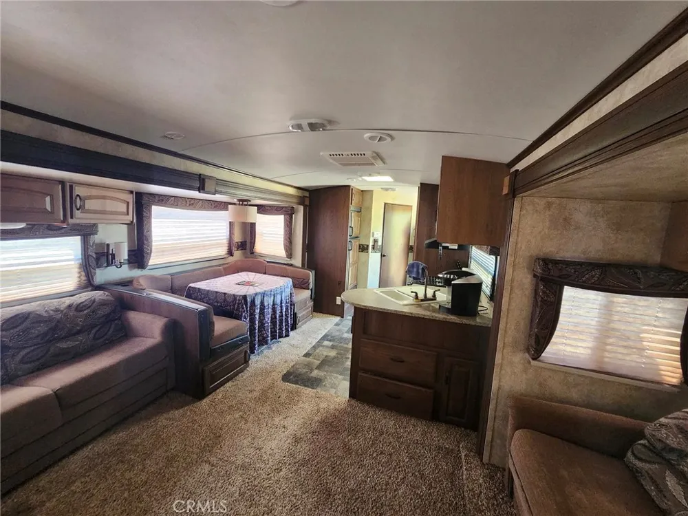38855 Howard Road Anza, CA 92539