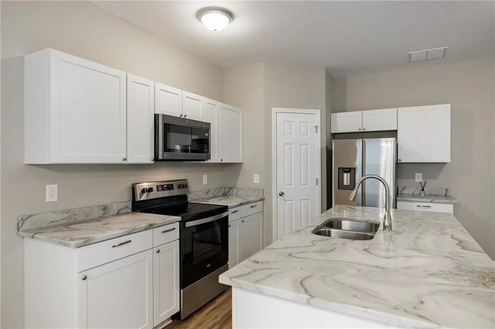 103 Three Rivers Court Hull, GA 30646