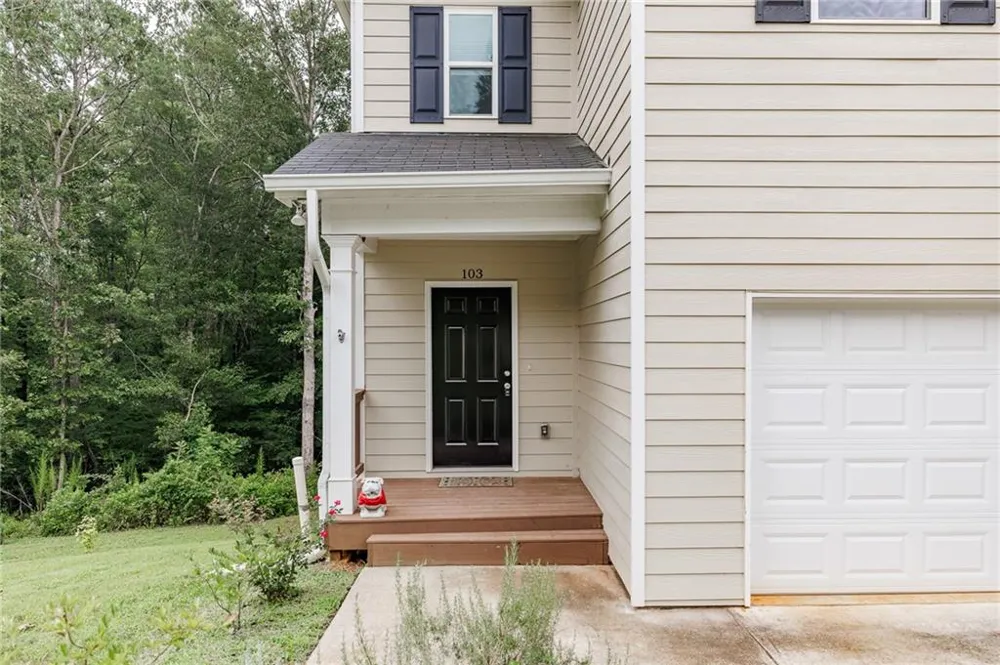 103 Three Rivers Court Hull, GA 30646