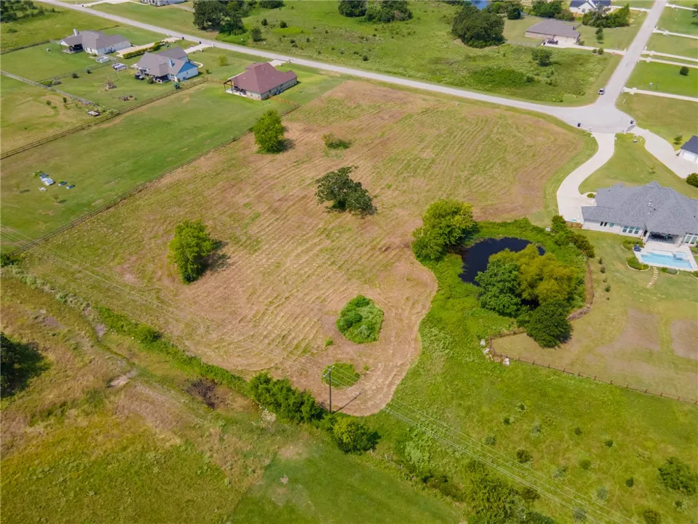 Scarborough Drive Iola, TX 77861