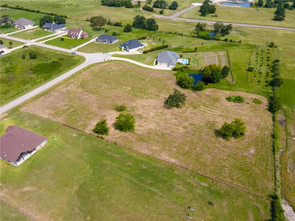 Scarborough Drive Iola, TX 77861