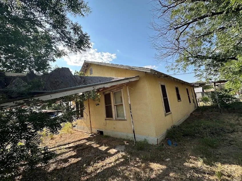 1201 Taylor Avenue Rule, TX 79547