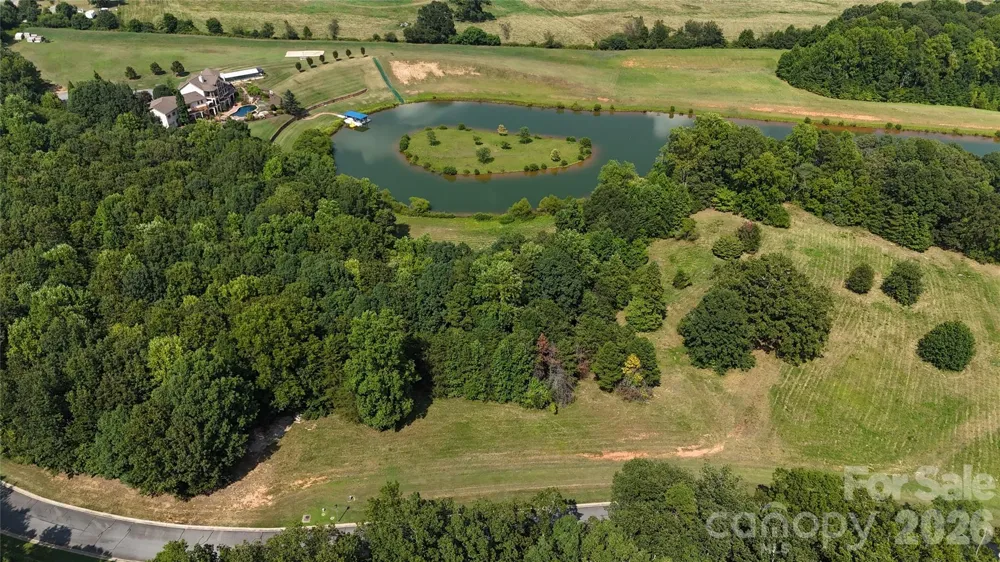 4604 Mirror Lake Drive Catawba, NC 28609