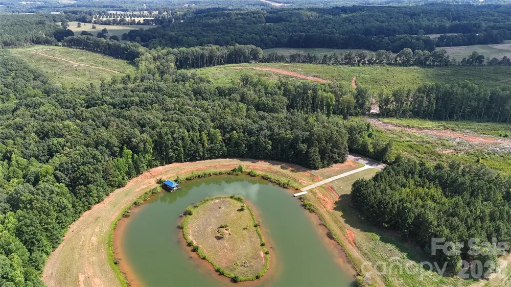 4446 Mirror Lake Drive Catawba, NC 28609