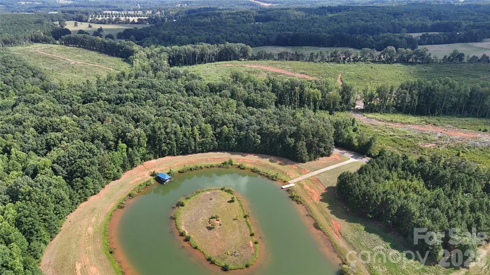 4446 Mirror Lake Drive Catawba, NC 28609