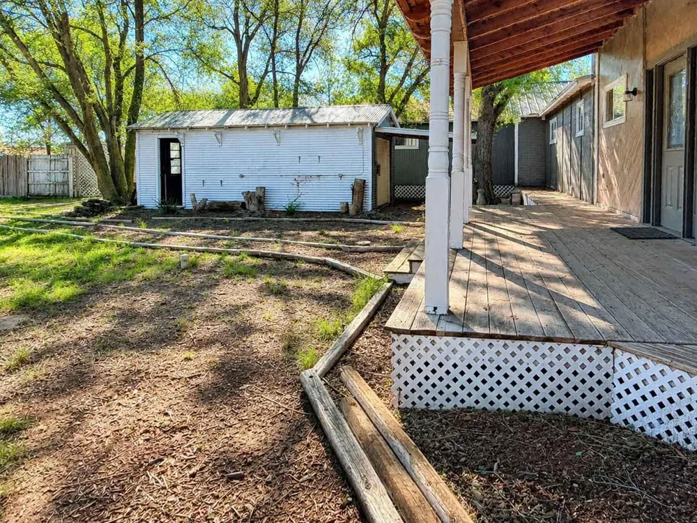 108 E 9th Street Channing, TX 79022