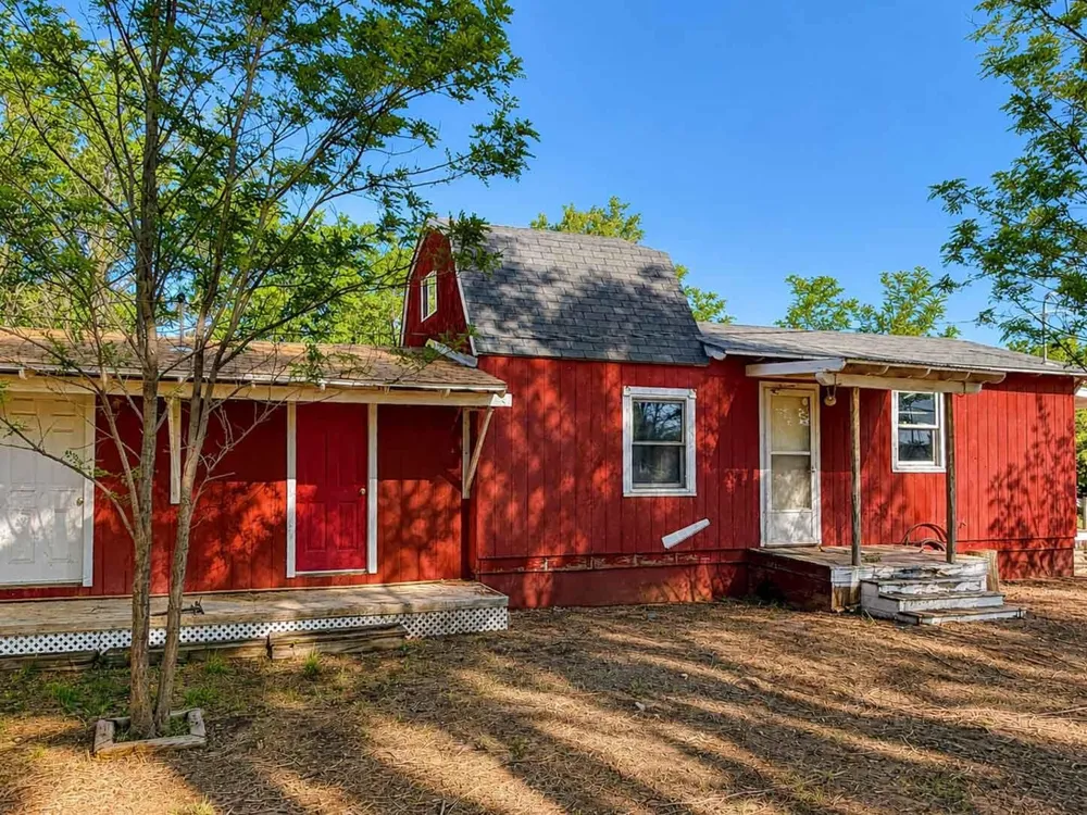 108 E 9th Street Channing, TX 79022