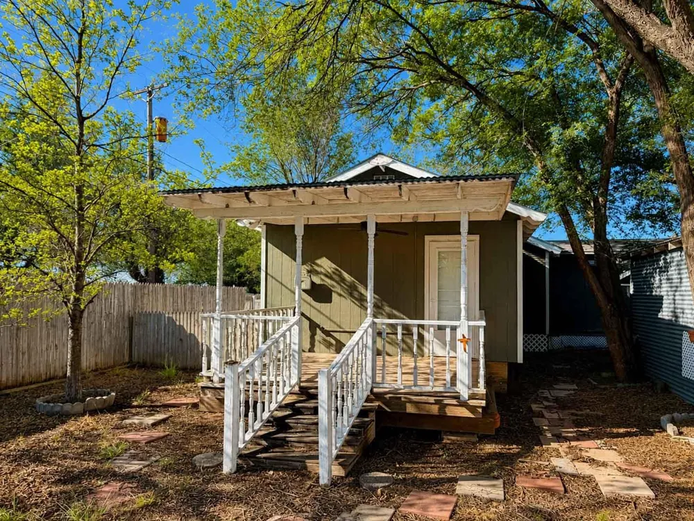 108 E 9th Street Channing, TX 79022