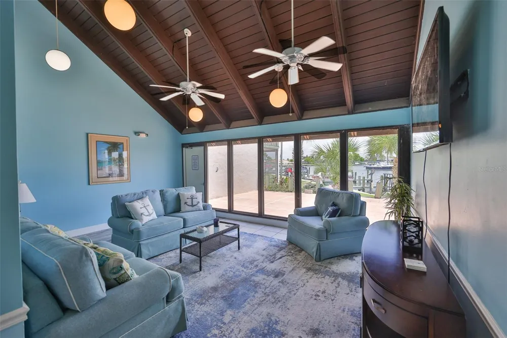 1028 APOLLO BEACH BOULEVARD #8 Apollo Beach, FL 33572