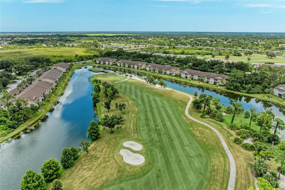 5280 HYLAND HILLS AVENUE #1812 Sarasota, FL 34241