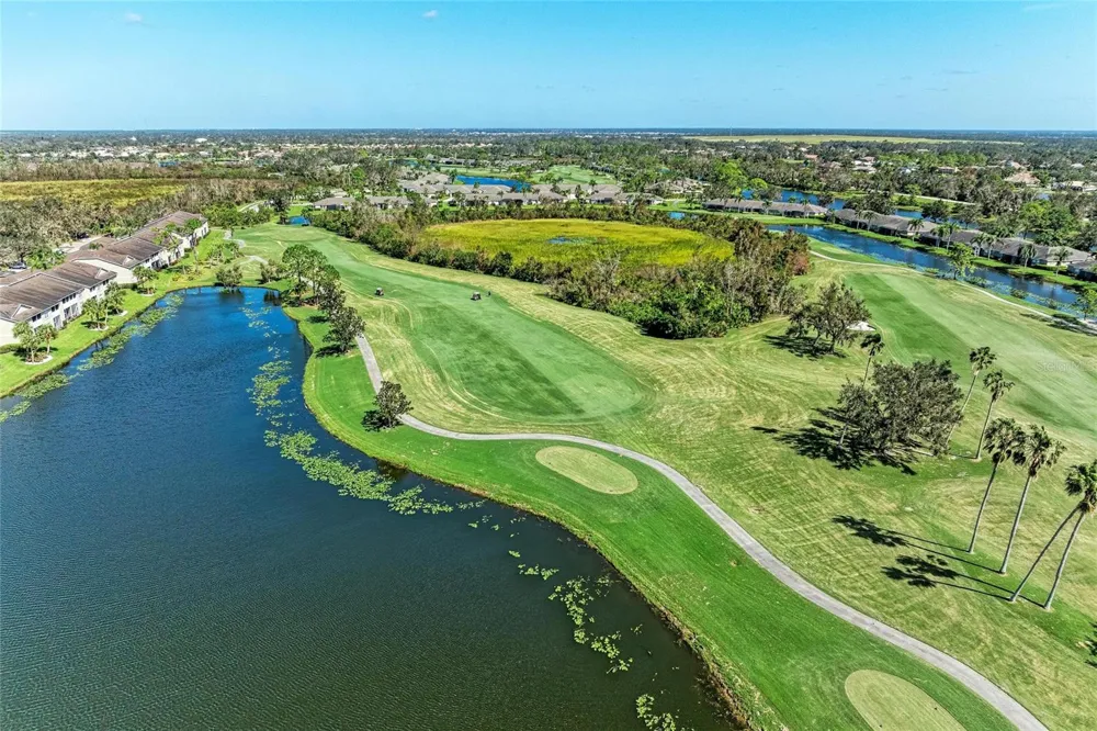 5280 HYLAND HILLS AVENUE #1812 Sarasota, FL 34241