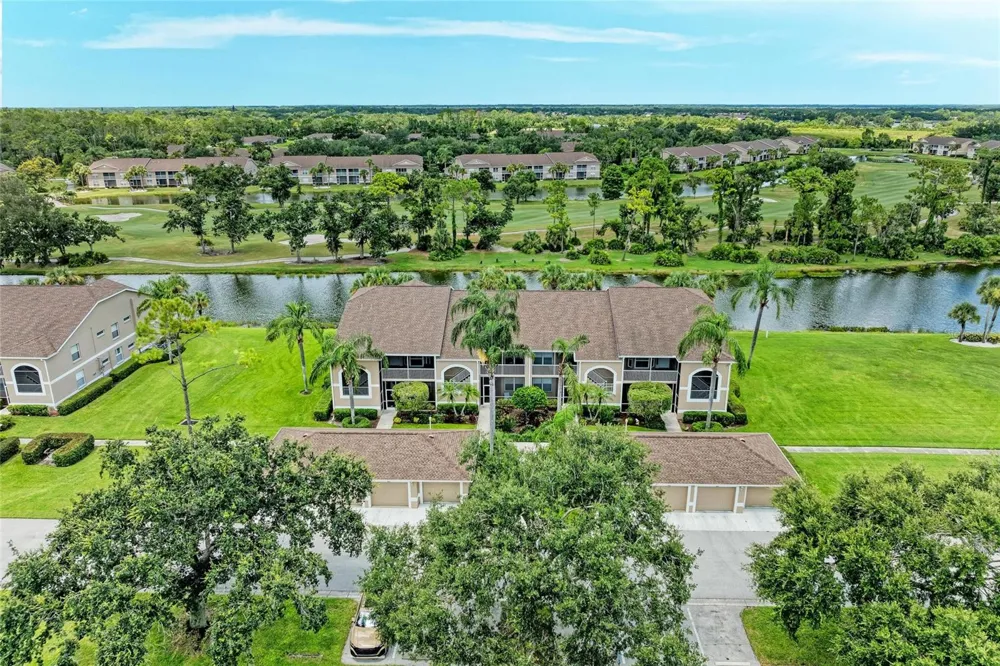 5280 HYLAND HILLS AVENUE #1812 Sarasota, FL 34241