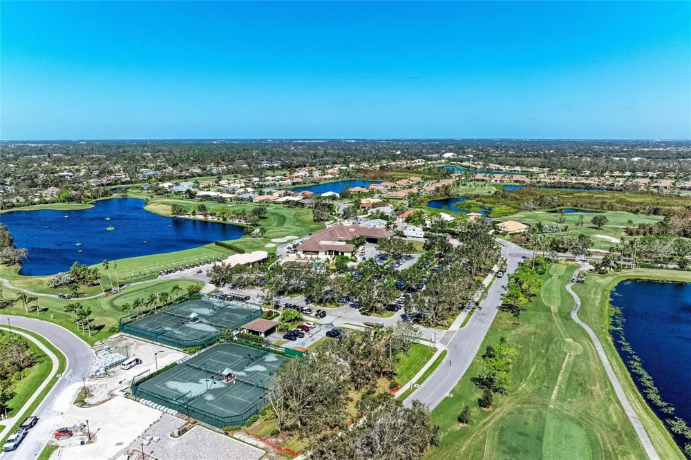5280 HYLAND HILLS AVENUE #1812 Sarasota, FL 34241