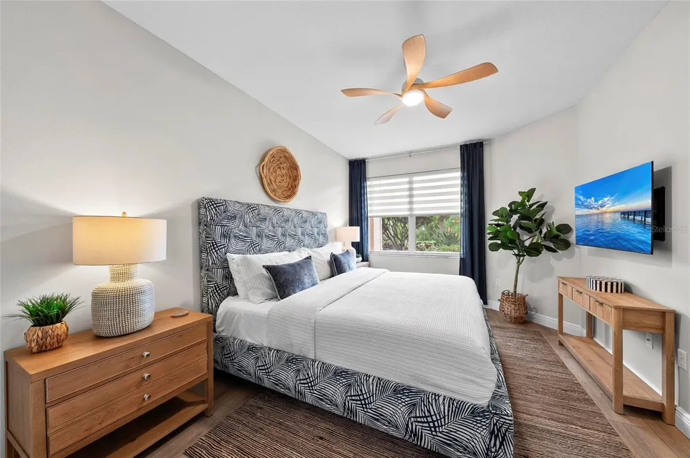 5280 HYLAND HILLS AVENUE #1812 Sarasota, FL 34241
