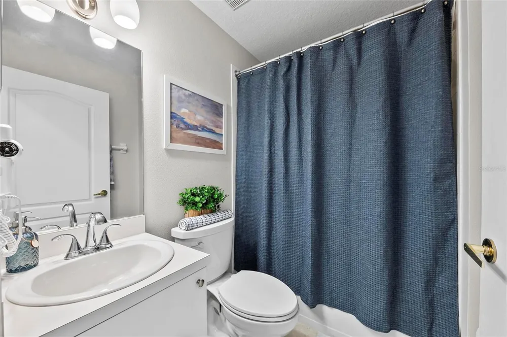 5280 HYLAND HILLS AVENUE #1812 Sarasota, FL 34241