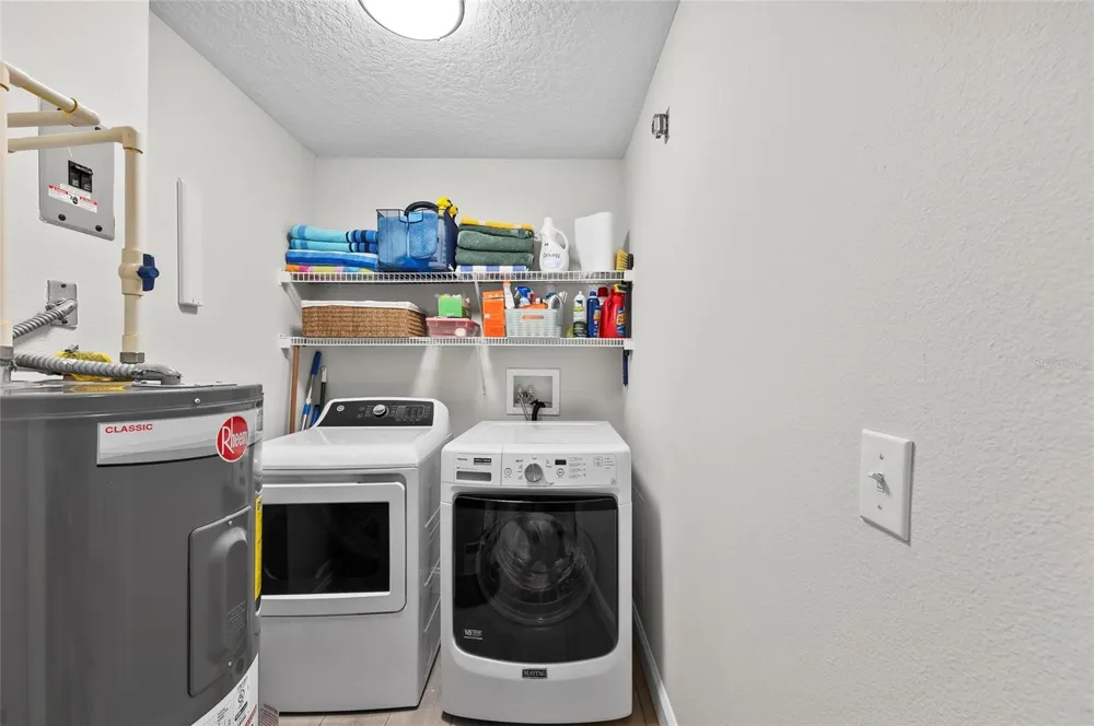 5280 HYLAND HILLS AVENUE #1812 Sarasota, FL 34241