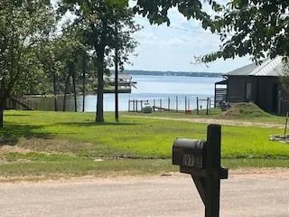 19778 County Road 377 Marquez, TX 77865